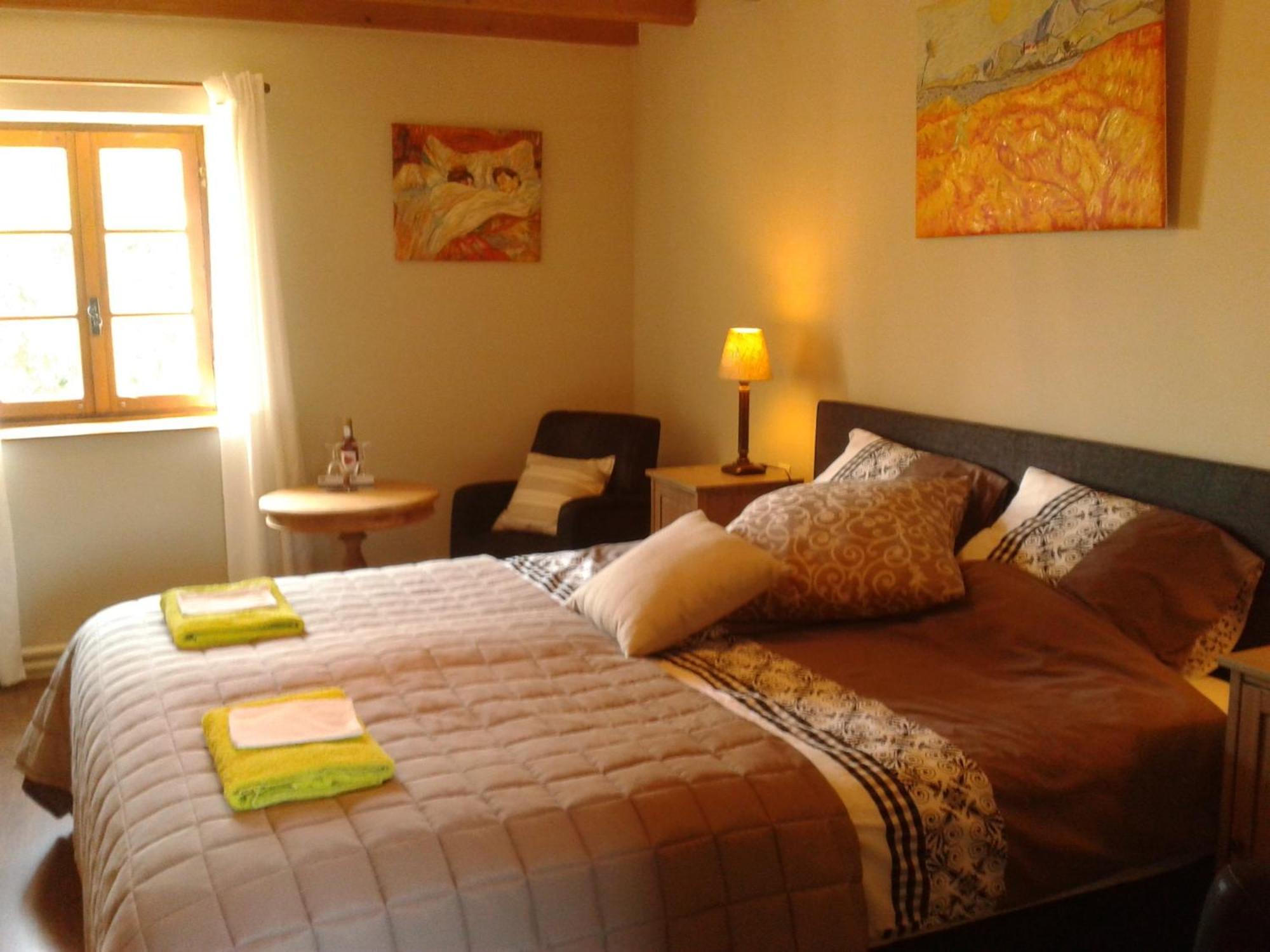 Luxury B&B Maison A Votre Sante, In Bordeaux Wine Region Savignac-de-Duras Zimmer foto