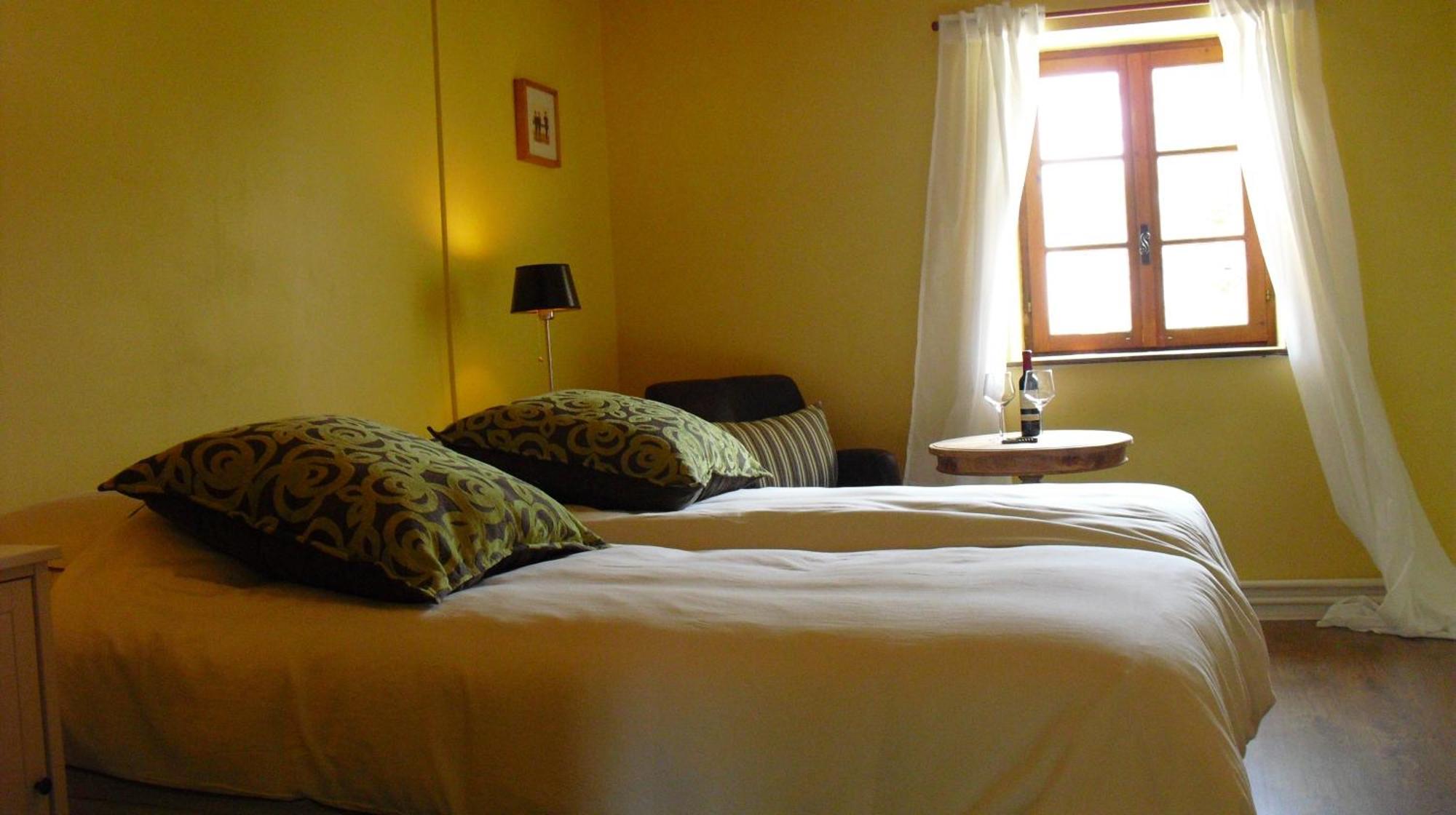 Luxury B&B Maison A Votre Sante, In Bordeaux Wine Region Savignac-de-Duras Zimmer foto